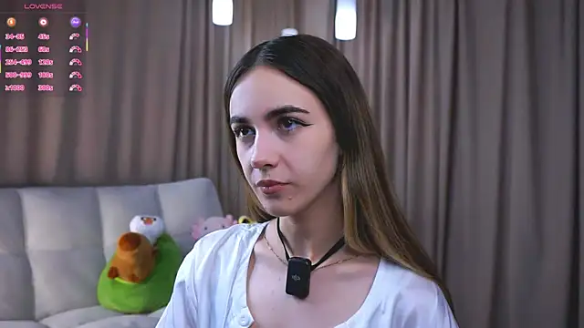 CupSizeGirl online show from September 27, 2025, 4:23 pm