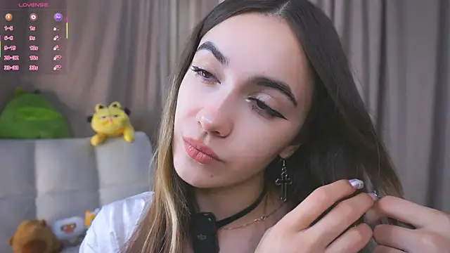 CupSizeGirl online show from September 28, 2025, 4:12 pm