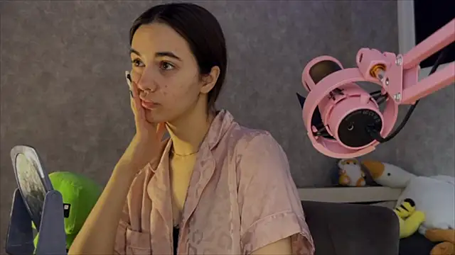 CupSizeGirl online show from February 22, 2026, 5:19 am