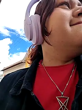 Snapshot of Paprika_ chatting on September 28, 2025, 6:13 pm Paprika  online show from September 28, 2025, 6:13 pm