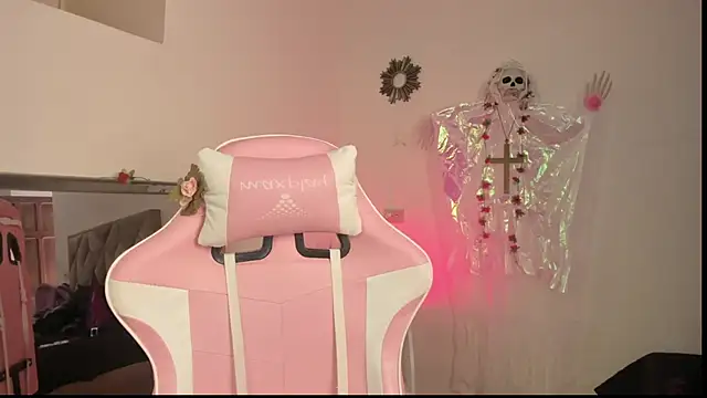 Snapshot of Paprika_ chatting on October 26, 2025, 6:36 pm Paprika  online show from October 26, 2025, 6:36 pm