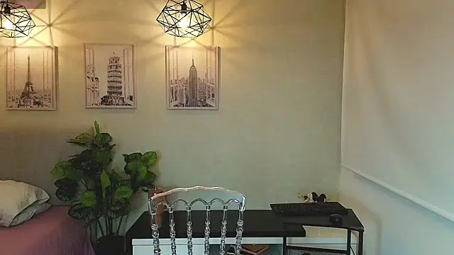 Snapshot of _Victoria_Collins chatting on September 23, 2025, 11:02 am Victoria Collins online show from September 23, 2025, 11:02 am