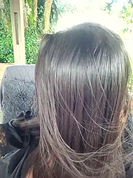 Lunaluxe1001 online show from September 19, 2025, 12:50 pm