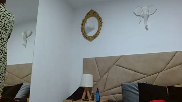 Snapshot of amanda_ramirez chatting on February 19, 2026, 9:00 pm amanda ramirez online show from February 19, 2026, 9:00 pm