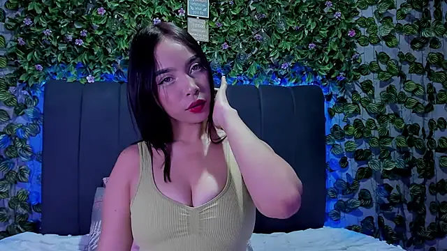 Snapshot of evelin_33 chatting on September 19, 2025, 7:03 pm evelin 33 online show from September 19, 2025, 7:03 pm