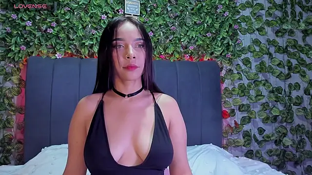 Snapshot of evelin_33 chatting on September 29, 2025, 8:57 pm evelin 33 online show from September 29, 2025, 8:57 pm