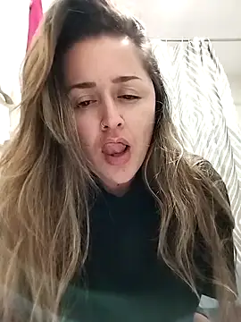 Snapshot of IvannaDivina chatting on March 21, 2025, 9:12 pm IvannaDivina online show from March 21, 2025, 9:12 pm