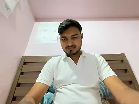 midnight 24 online show from November 27, 2025, 4:53 pm