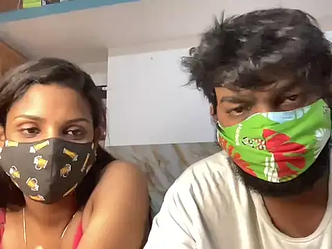 Tamil india couples  online show from May 26, 2026, 7:10 pm