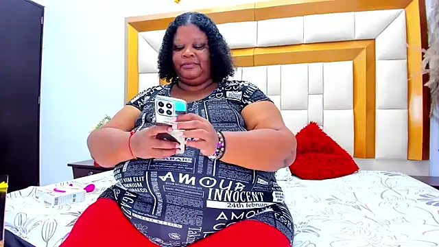 Snapshot of Exoticbigmandy chatting on March 20, 2025, 2:21 pm Exoticbigmandy online show from March 20, 2025, 2:21 pm