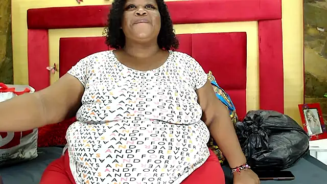 Exoticbigmandy online show from October 30, 2025, 9:04 pm