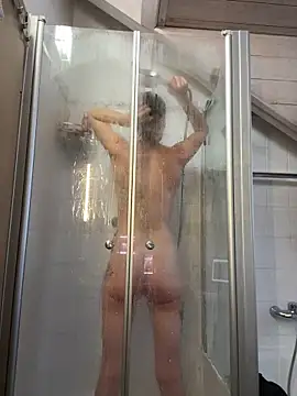 Snapshot of LucyLingerie78 chatting on October 24, 2025, 2:57 pm LucyLingerie78 online show from October 24, 2025, 2:57 pm