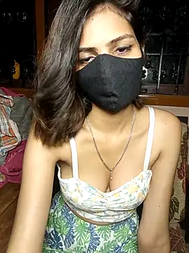 Snapshot of Isha_Sax chatting on September 22, 2025, 6:43 pm Isha Sax online show from September 22, 2025, 6:43 pm