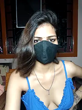 Snapshot of Isha_Sax chatting on September 29, 2025, 8:35 pm Isha Sax online show from September 29, 2025, 8:35 pm