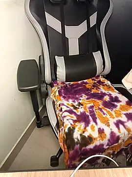 Snapshot of Isha_Sax chatting on October 19, 2025, 7:09 am Isha Sax online show from October 19, 2025, 7:09 am