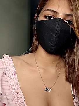 Isha Sax online show from March 3, 2026, 12:22 pm