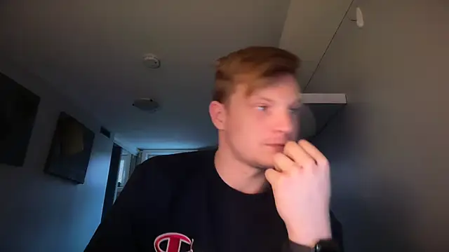 lustylyndon online show from March 20, 2026, 3:39 pm