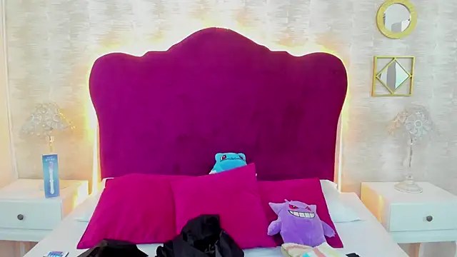 LaylaDoll  online show from September 10, 2025, 6:08 pm