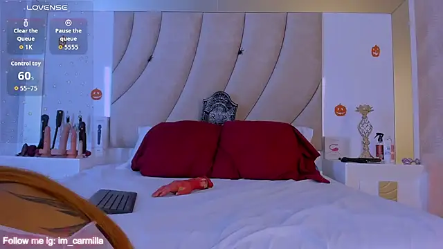 Snapshot of AnnahiBaker chatting on October 21, 2025, 8:31 pm AnnahiBaker online show from October 21, 2025, 8:31 pm