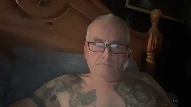 poggles online show from November 27, 2025, 9:39 pm