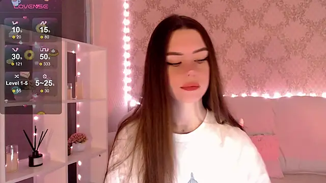 HolyMiax online show from September 18, 2025, 3:41 am