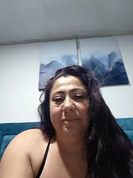 EmmaJhomson online show from April 26, 2026, 5:49 am