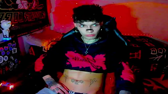 Snapshot of prince_x_dark chatting on February 16, 2026, 7:37 am prince x dark online show from February 16, 2026, 7:37 am