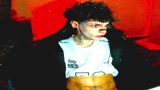 Snapshot of prince_x_dark chatting on March 16, 2026, 5:35 am prince x dark online show from March 16, 2026, 5:35 am