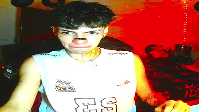 Snapshot of prince_x_dark chatting on April 15, 2026, 7:48 am prince x dark online show from April 15, 2026, 7:48 am