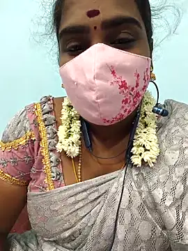 Snapshot of Tamil_riyalini12 chatting on September 23, 2025, 5:27 pm Tamil riyalini12 online show from September 23, 2025, 5:27 pm