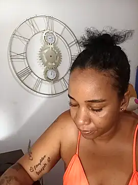EbonyHorrny online show from May 4, 2026, 12:23 pm