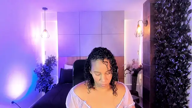 EbonyHorrny online show from July 6, 2026, 11:51 am