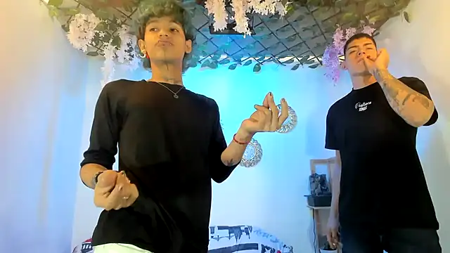 Bastian boyshot77 online show from October 25, 2025, 2:56 pm