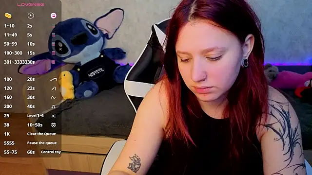 Mini Lady1 online show from November 16, 2025, 7:36 am