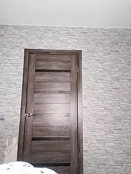 HoneyNelly online show from February 5, 2026, 11:31 pm