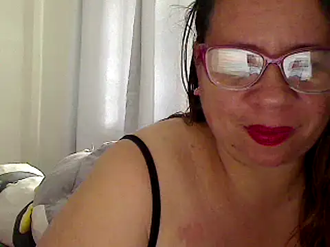 luciana69hot online show from February 15, 2025, 5:28 pm