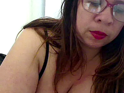 luciana69hot online show from February 19, 2025, 9:36 pm