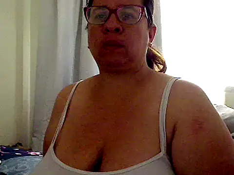 luciana69hot online show from February 24, 2025, 4:26 pm