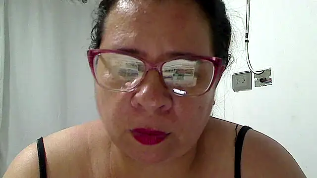 luciana69hot online show from June 25, 2026, 10:25 pm