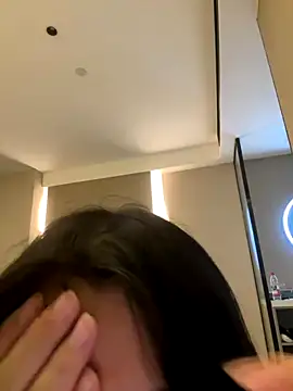 Snapshot of chenyu0308 chatting on October 25, 2025, 4:42 am chenyu0308 online show from October 25, 2025, 4:42 am