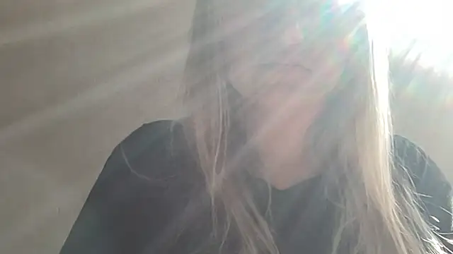 MonicaSweett online show from October 2, 2025, 8:43 am