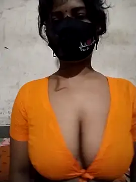 Snapshot of Nodi- chatting on November 3, 2025, 8:15 am Nodi- online show from November 3, 2025, 8:15 am