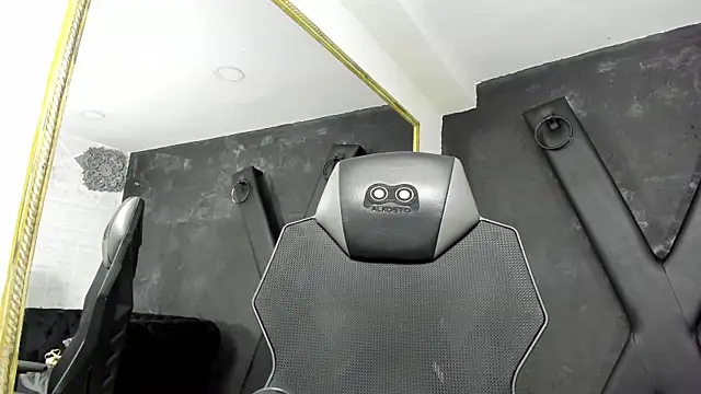 Snapshot of RosalineGrey chatting on October 21, 2025, 4:46 am RosalineGrey online show from October 21, 2025, 4:46 am