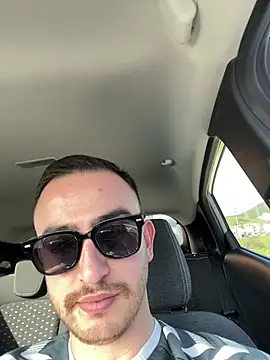 Snapshot of cihan_4141 chatting on February 15, 2026, 12:36 pm cihan 4141 online show from February 15, 2026, 12:36 pm