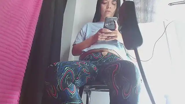 Snapshot of IVONNE_SEX chatting on October 26, 2025, 9:21 pm IVONNE SEX online show from October 26, 2025, 9:21 pm