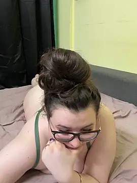 HaleyAyush online show from February 15, 2026, 4:36 pm