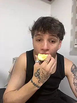 Thomas Big dick online show from September 16, 2025, 1:06 am