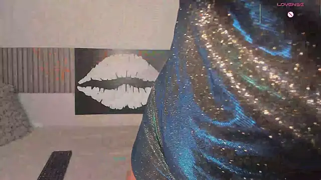 Snapshot of Hailey-Fox chatting on February 12, 2026, 1:39 pm Hailey-Fox online show from February 12, 2026, 1:39 pm