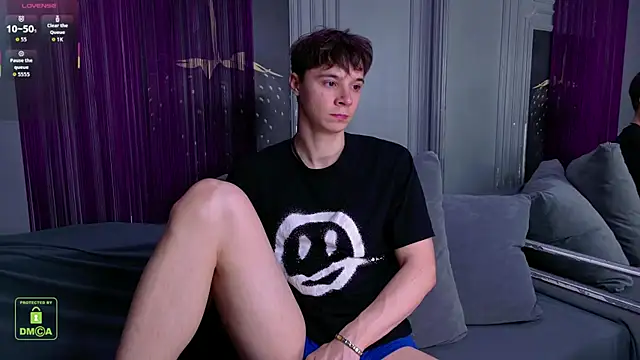 Snapshot of AnthonyHall chatting on September 25, 2025, 10:30 am AnthonyHall online show from September 25, 2025, 10:30 am