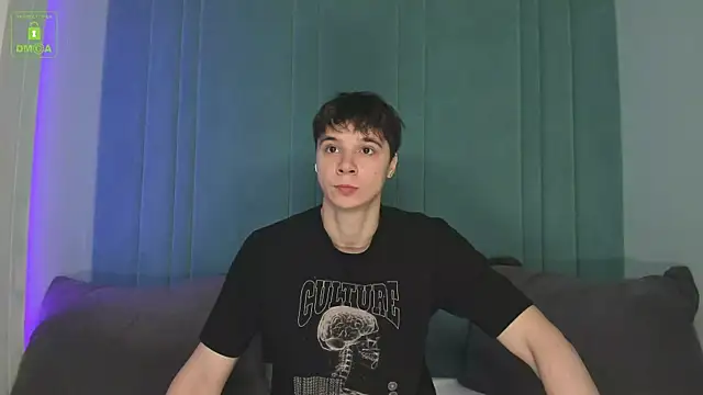 Snapshot of AnthonyHall chatting on October 8, 2025, 10:13 am AnthonyHall online show from October 8, 2025, 10:13 am